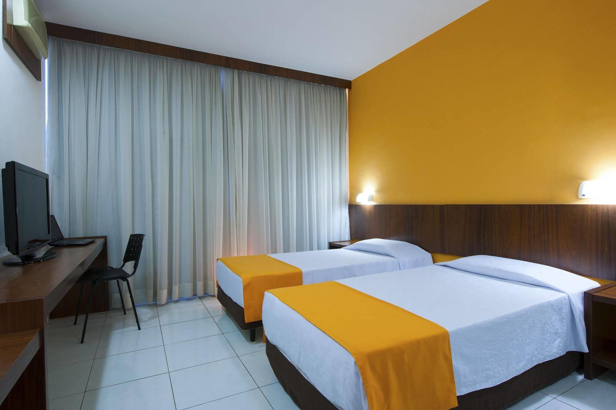 Alice Vitoria Hotel By Nobile Ngoại thất bức ảnh